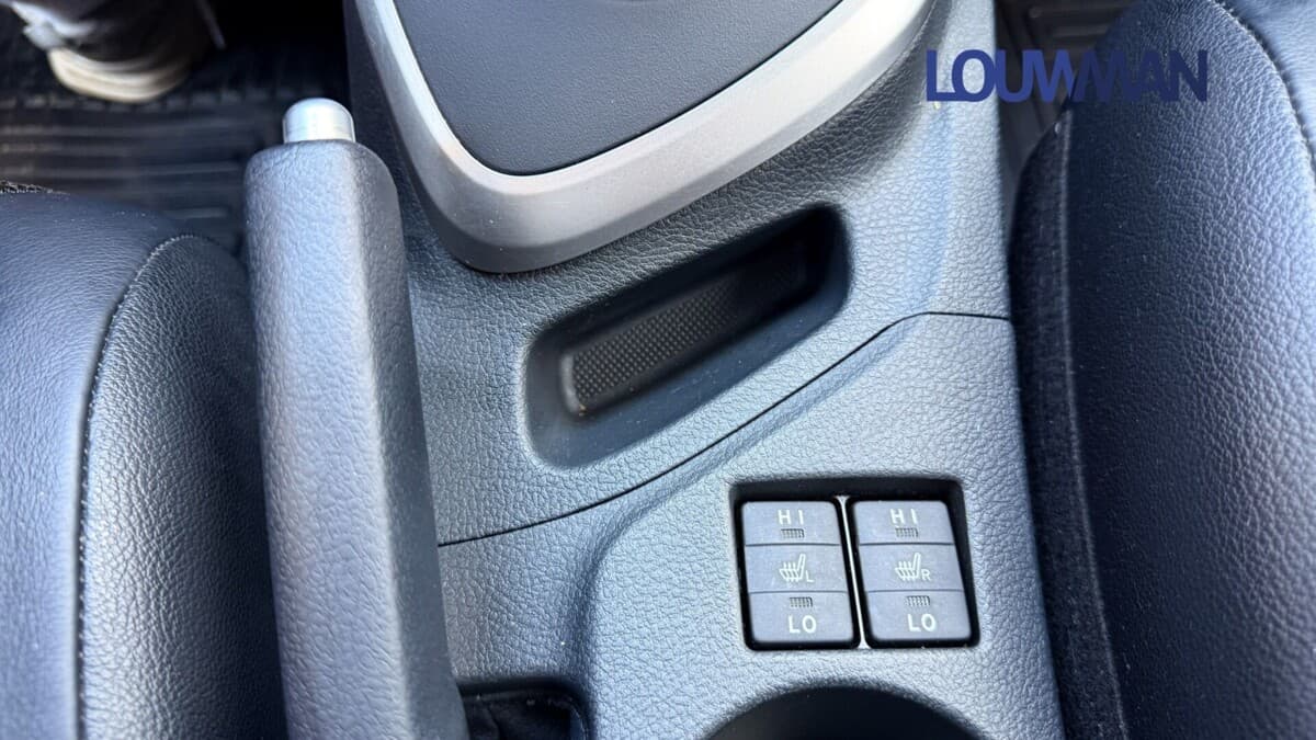 2013 Toyota AURIS - 7