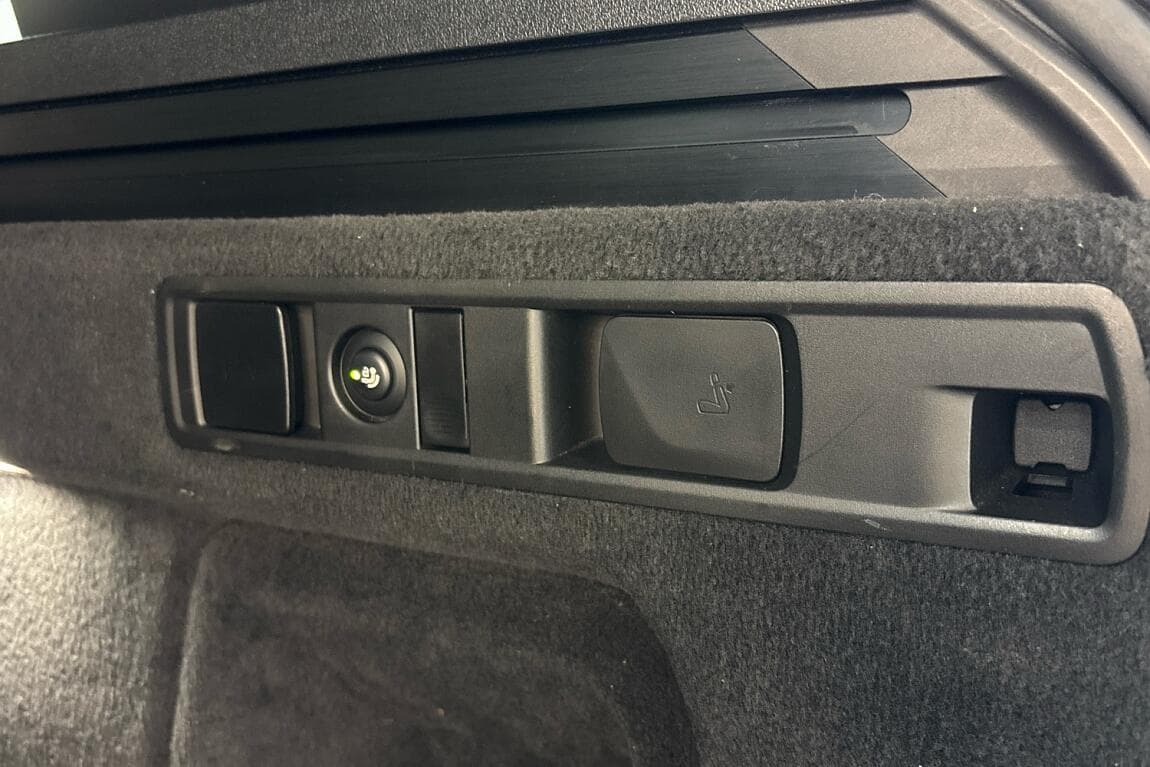 2021 BMW X5 - 12
