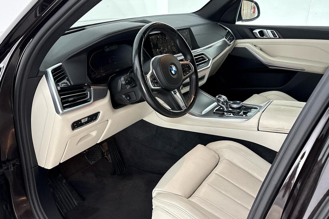 2021 BMW X5 - 6