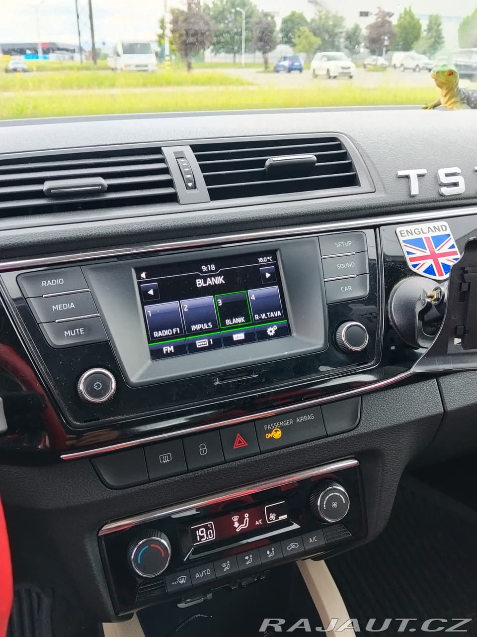 2016 Škoda FABIA - 4
