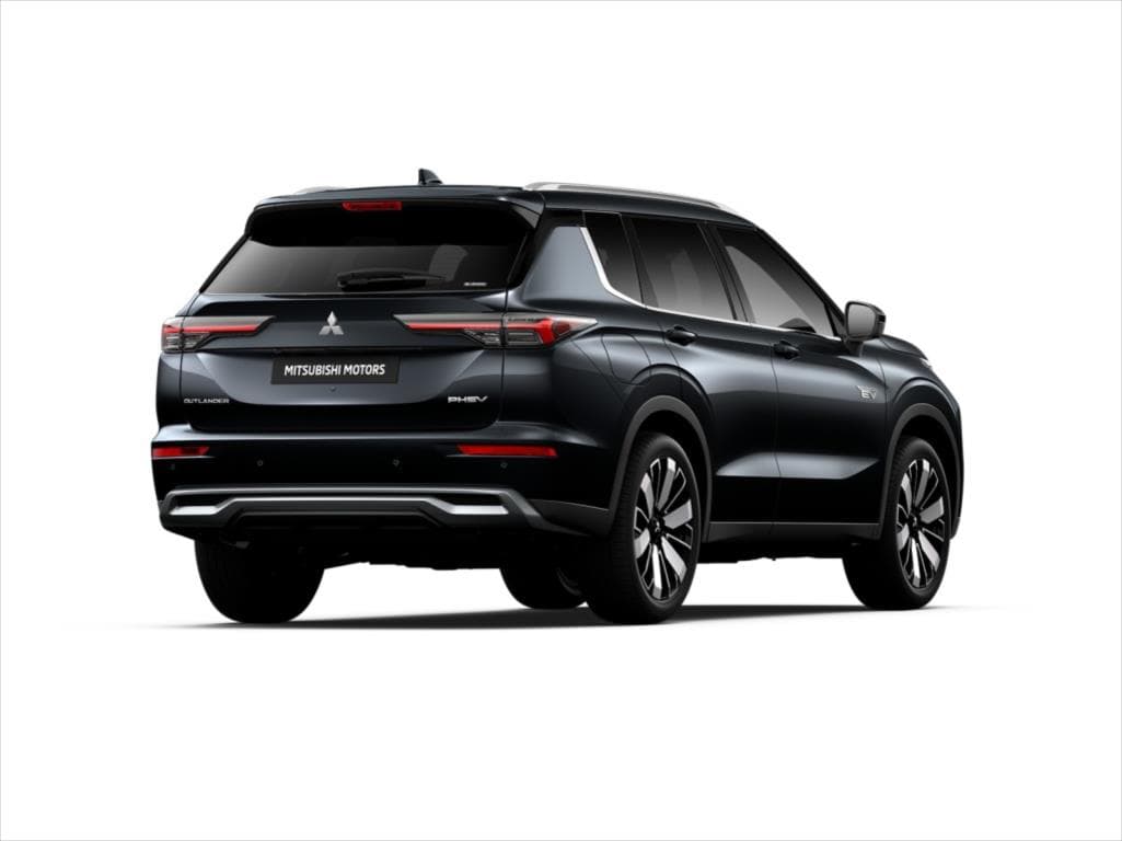 2025 Mitsubishi OUTLANDER - 2