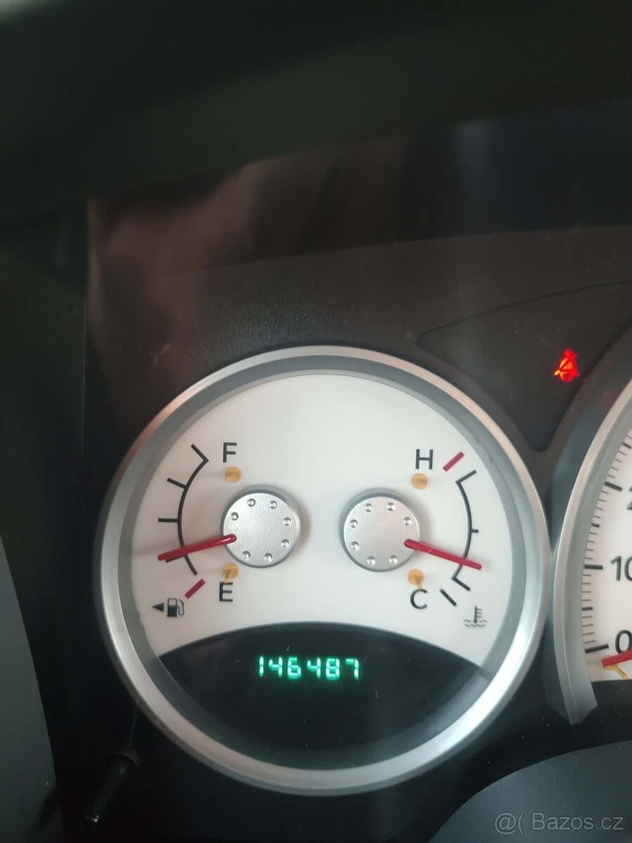 2005 Dodge DURANGO - 10