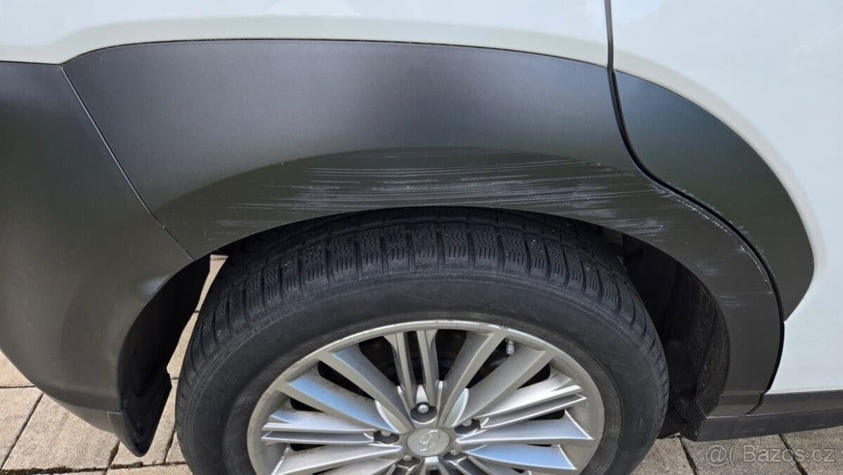 2019 Hyundai KONA - 3