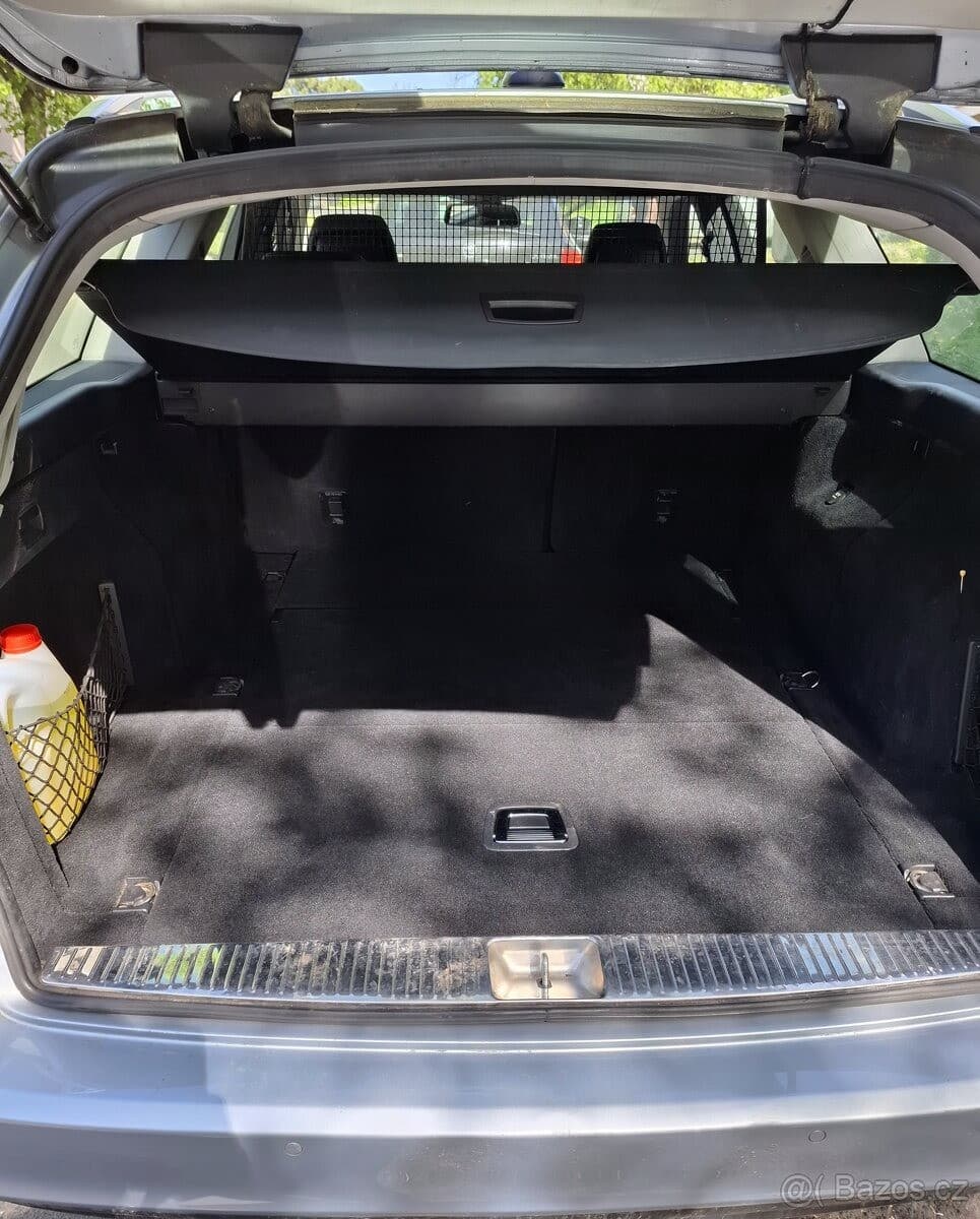 2013 Mercedes-Benz E-CLASS - 4