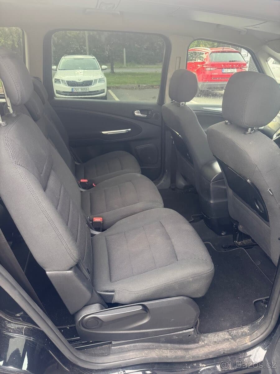 2012 Ford GALAXY - 13