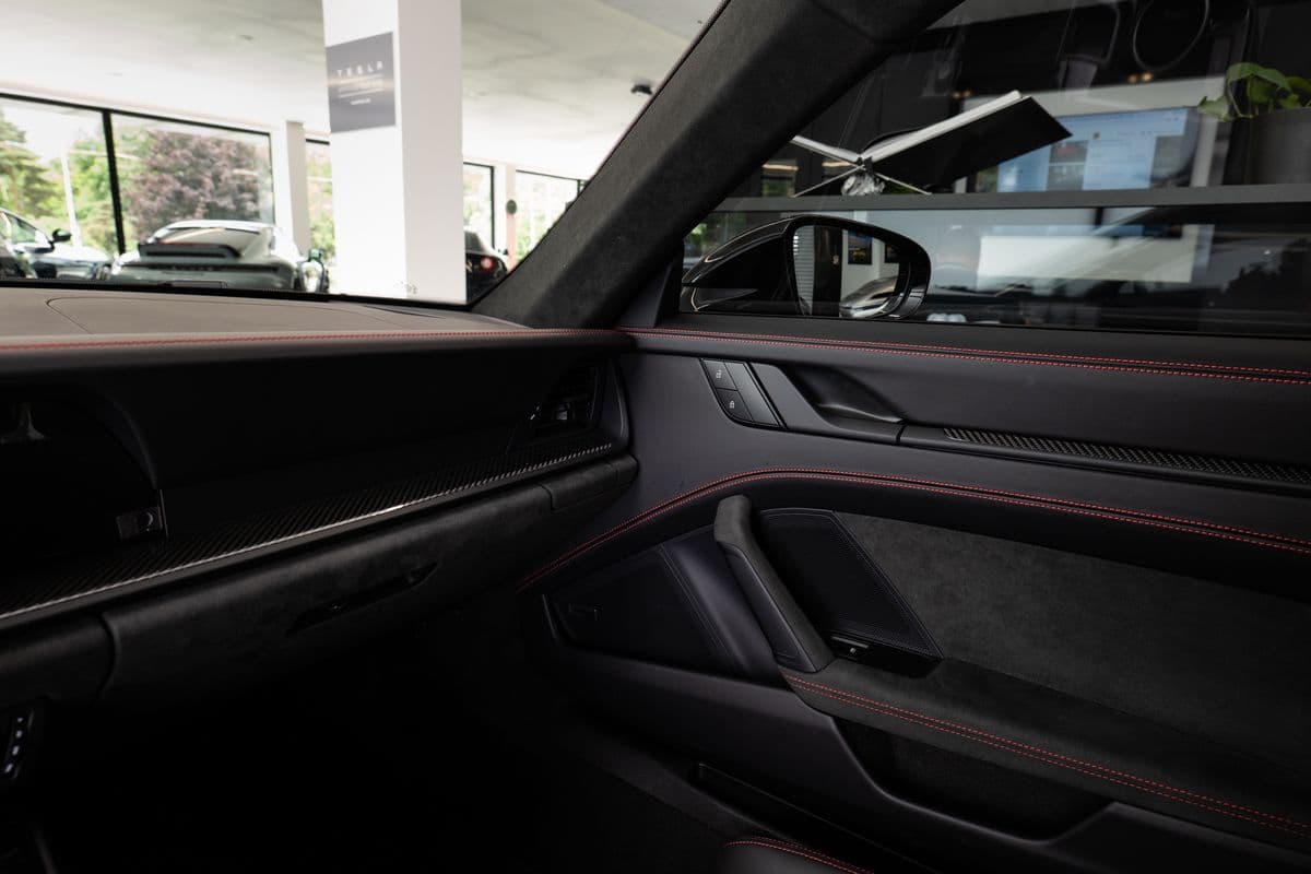 2023 Porsche 911 - 31