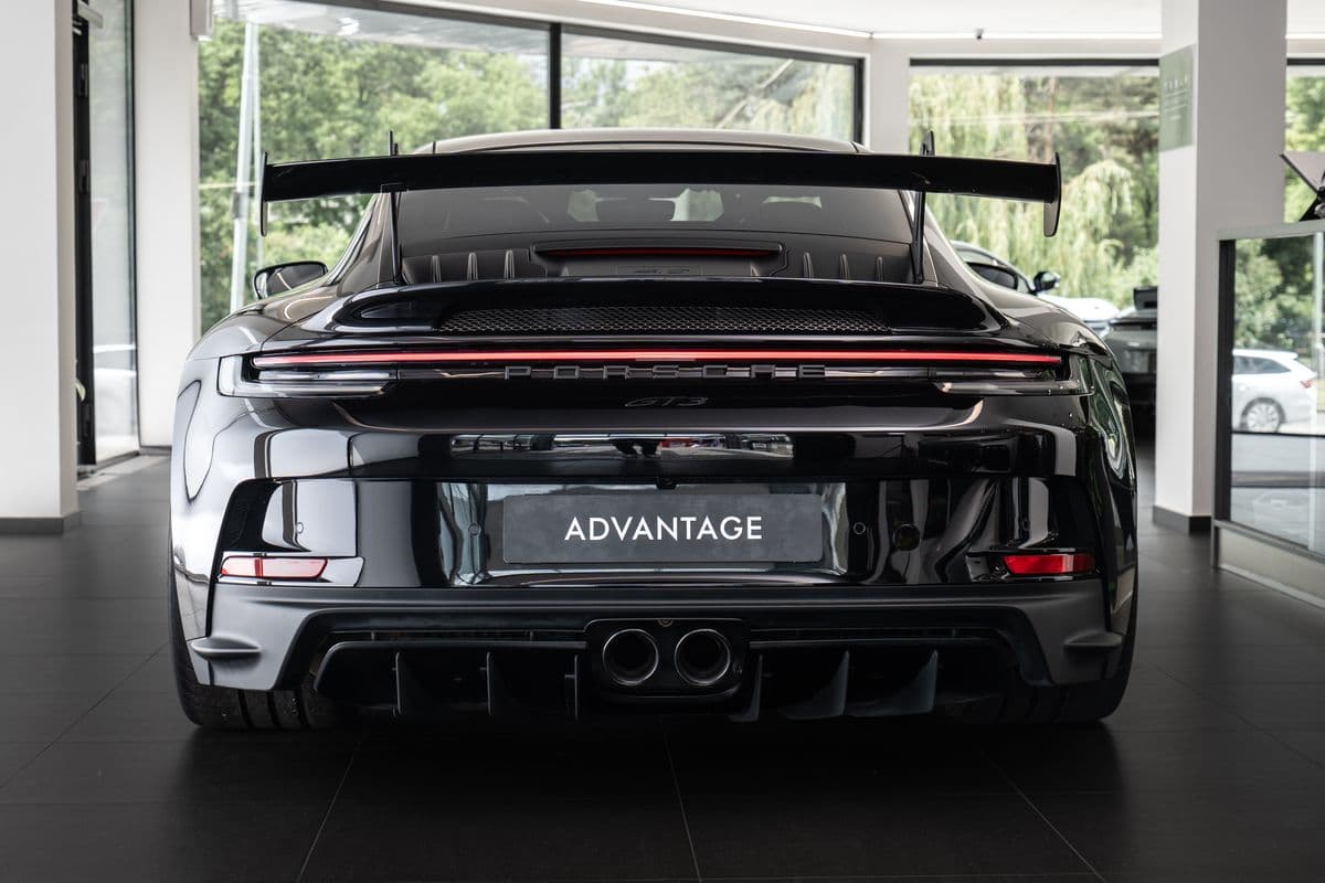 2023 Porsche 911 - 5