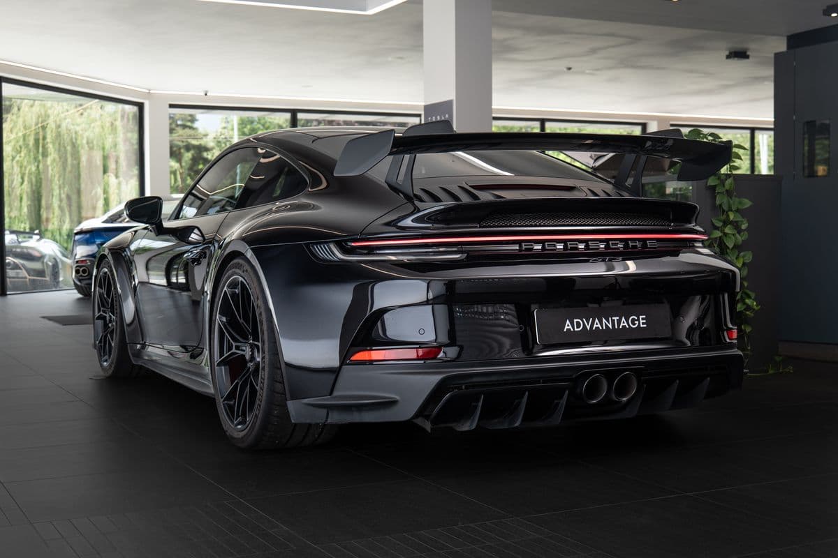 2023 Porsche 911 - 7