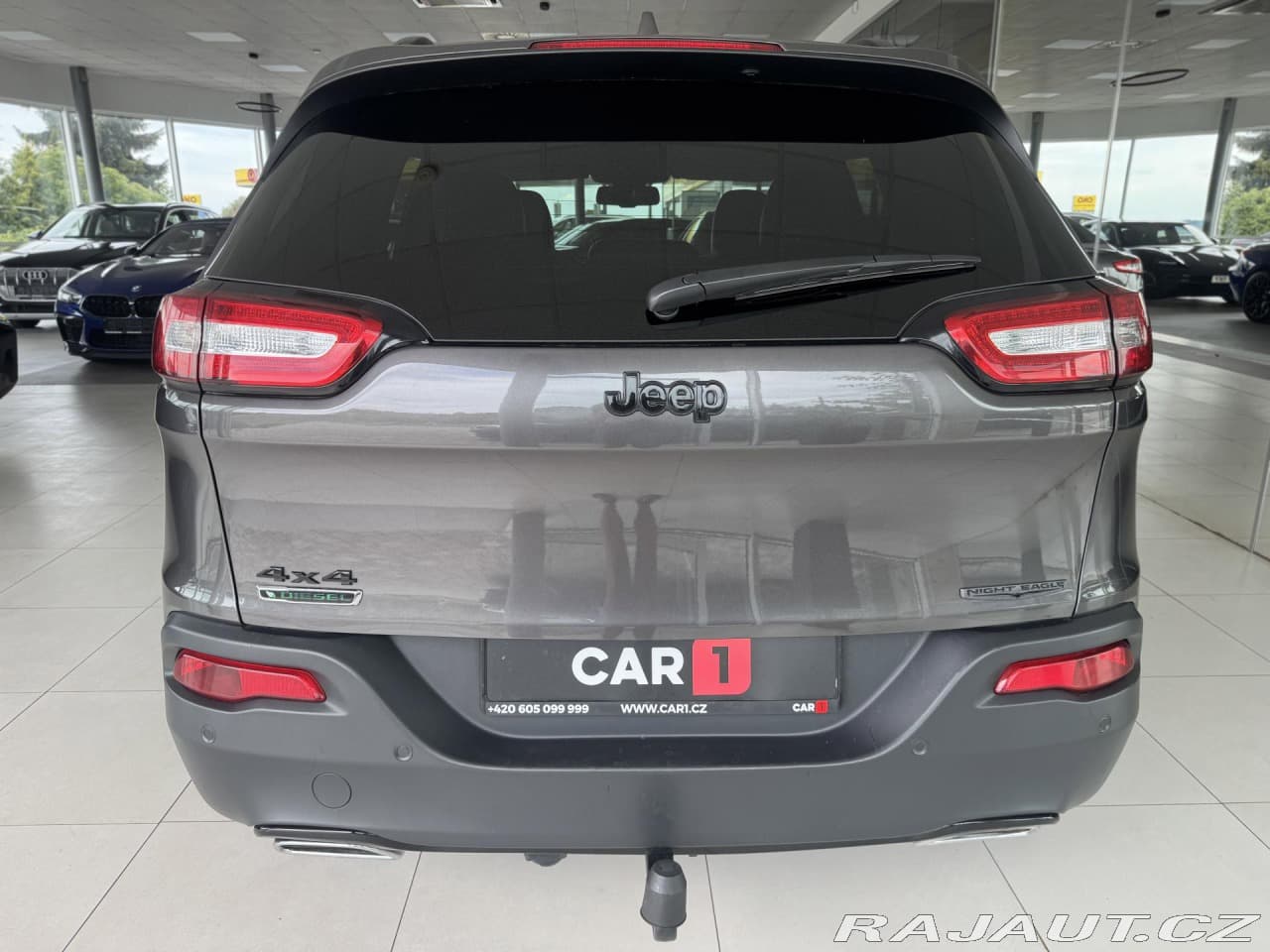 2017 Jeep CHEROKEE - 7
