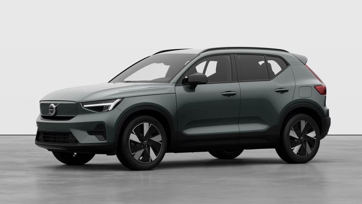 2026 Volvo EX40