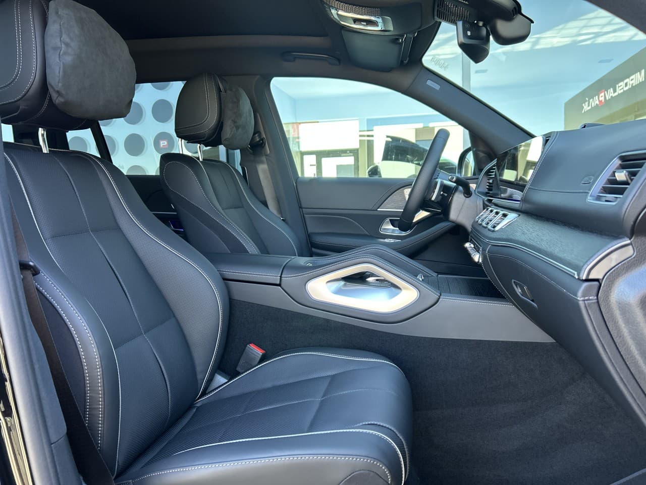 2026 Mercedes-Benz GLS - 27
