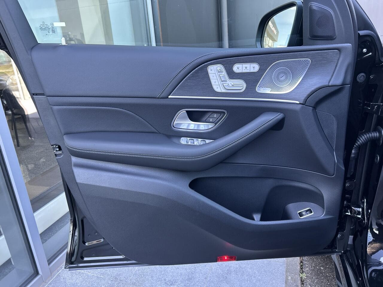 2026 Mercedes-Benz GLS - 37