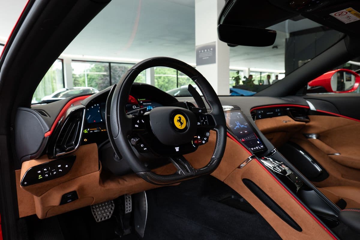 2024 Ferrari ROMA - 5