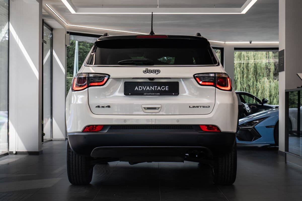 2019 Jeep COMPASS - 3