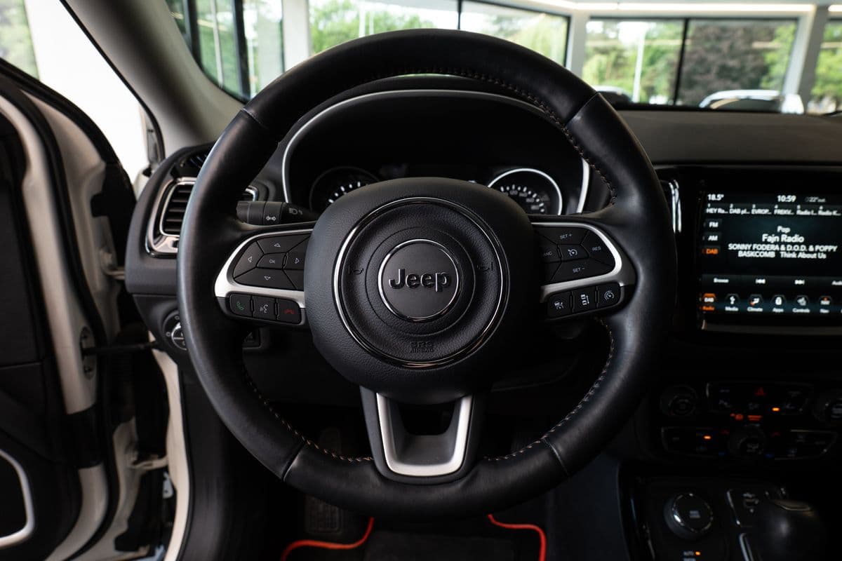 2019 Jeep COMPASS - 6