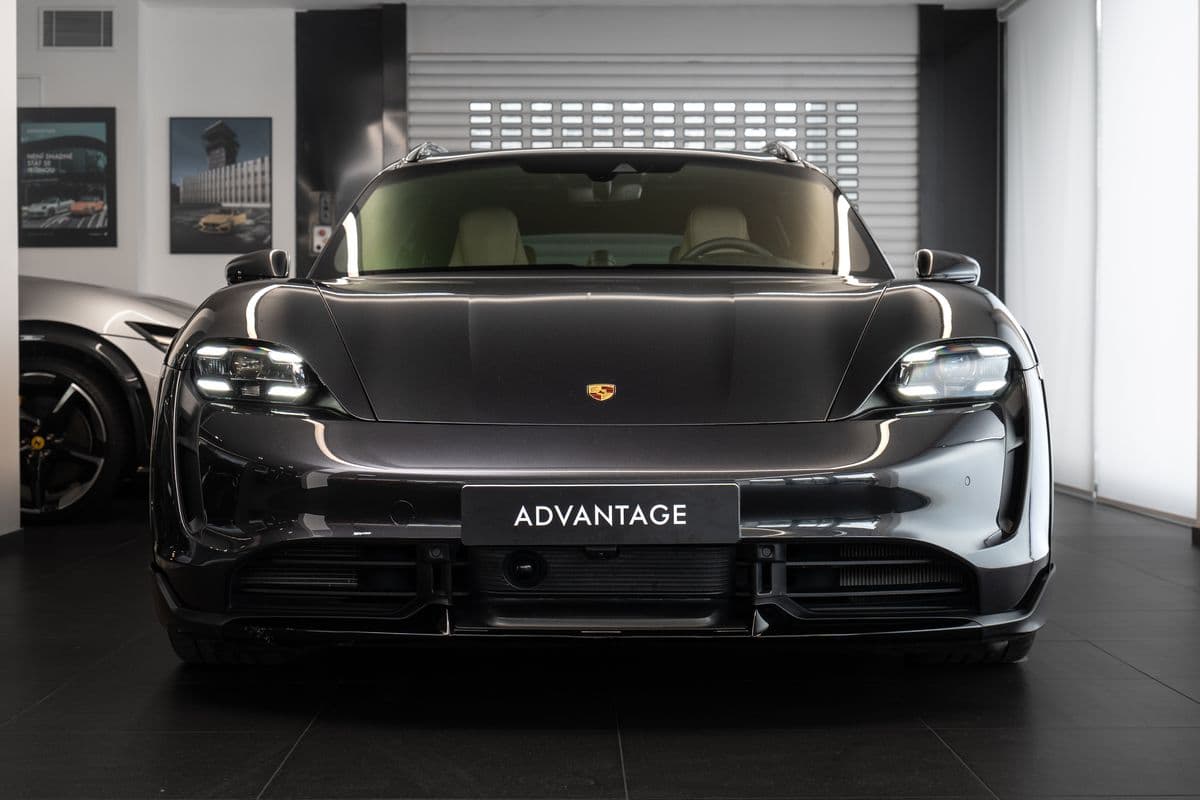 2021 Porsche TAYCAN - 2