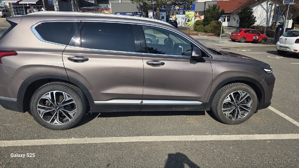 2020 Hyundai SANTA FE - 4