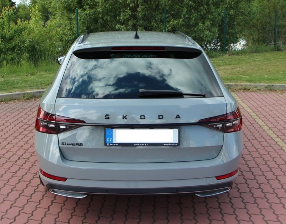 2023 Škoda SUPERB - 33