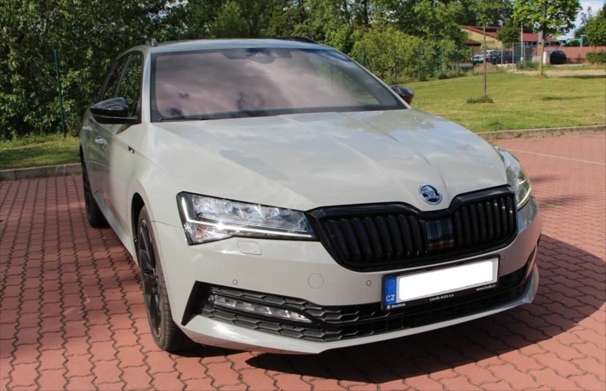 2023 Škoda SUPERB - 15