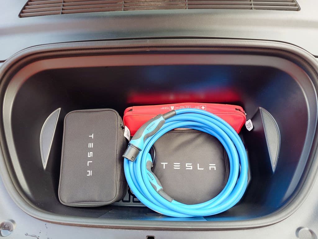 2023 Tesla MODEL Y - 11