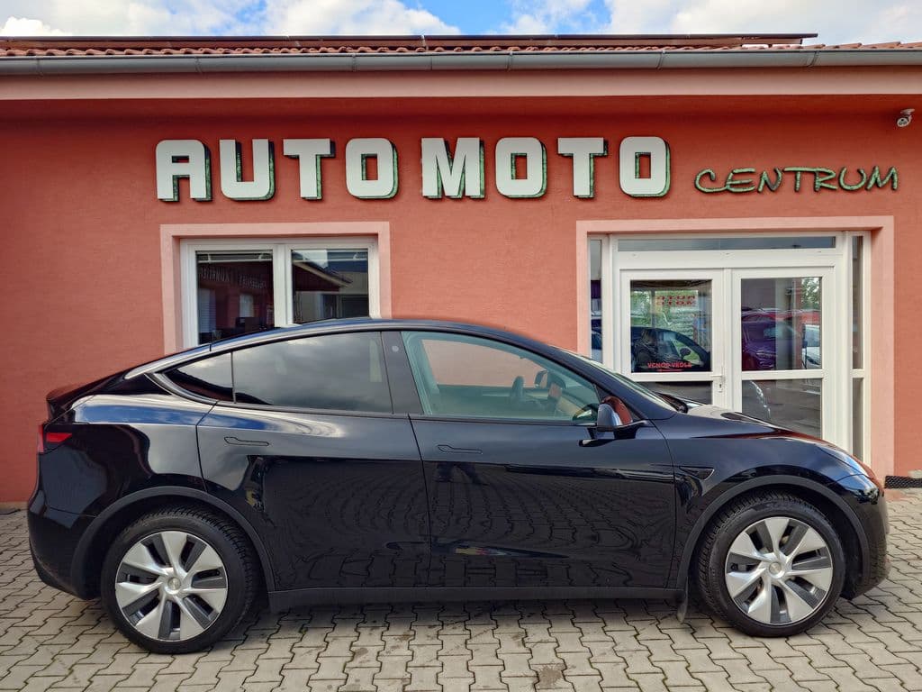 2023 Tesla MODEL Y - 5