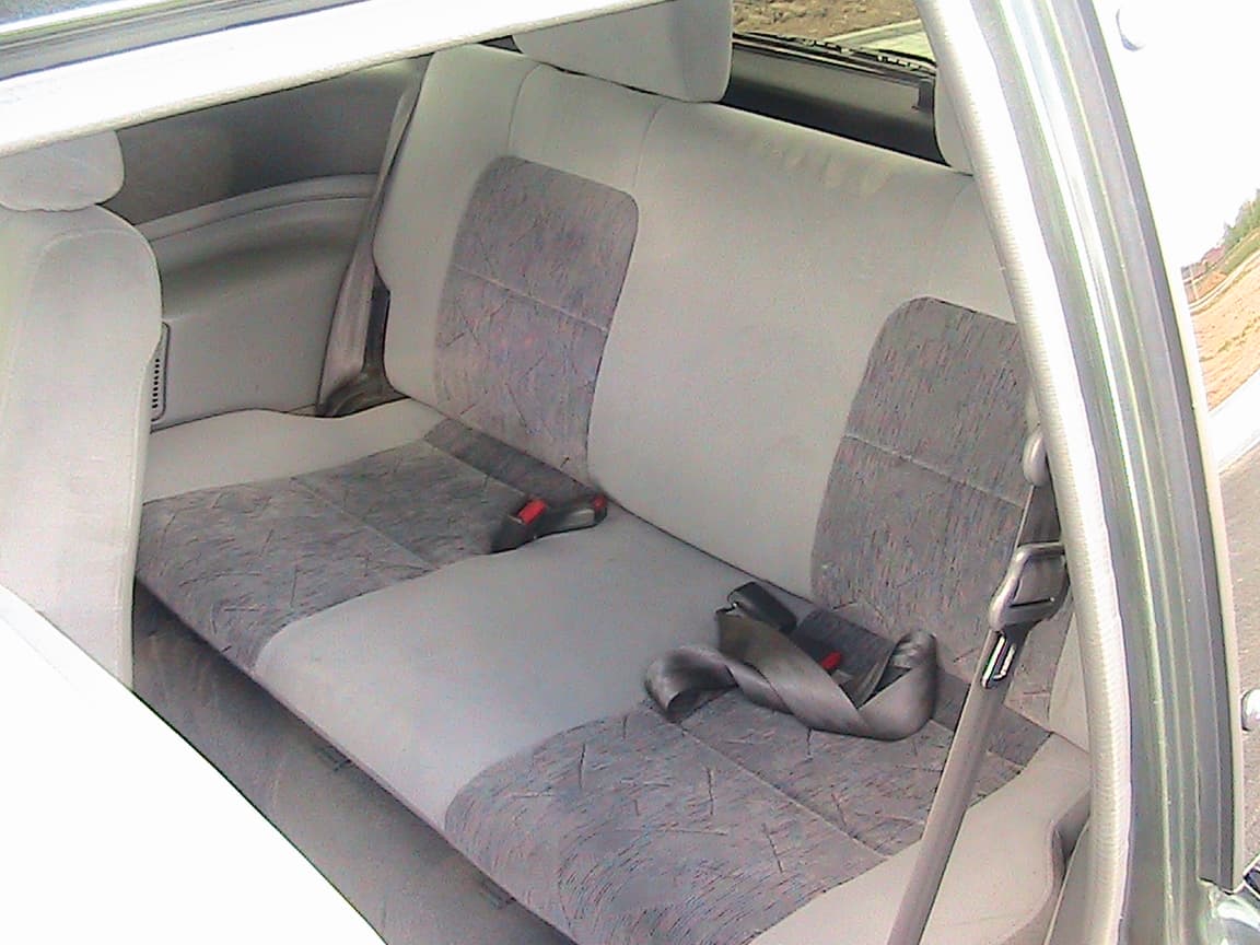 1999 Mazda MPV - 13
