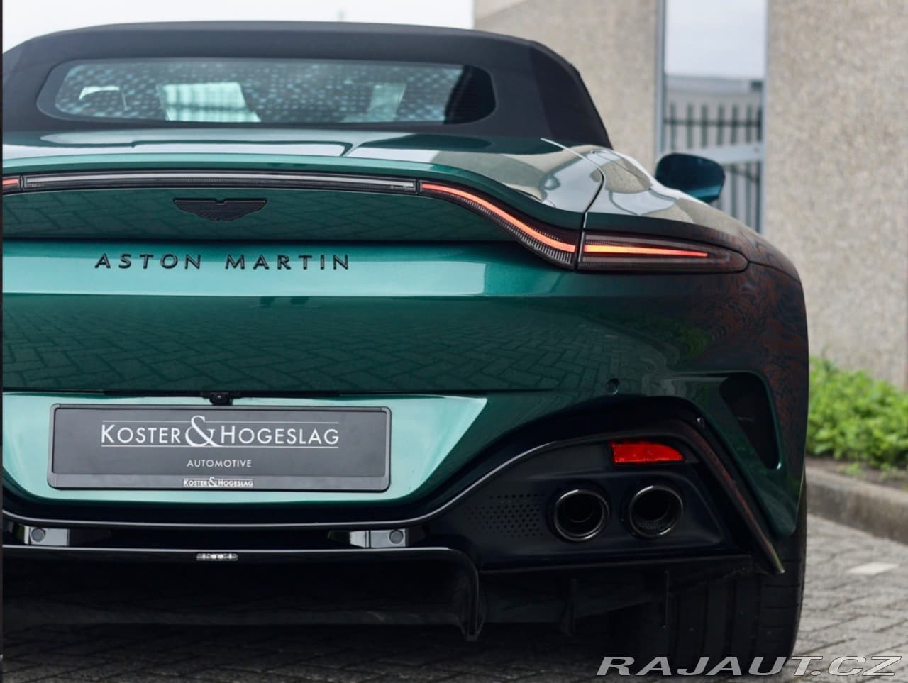 2025 Aston Martin V8 VANTAGE - 10