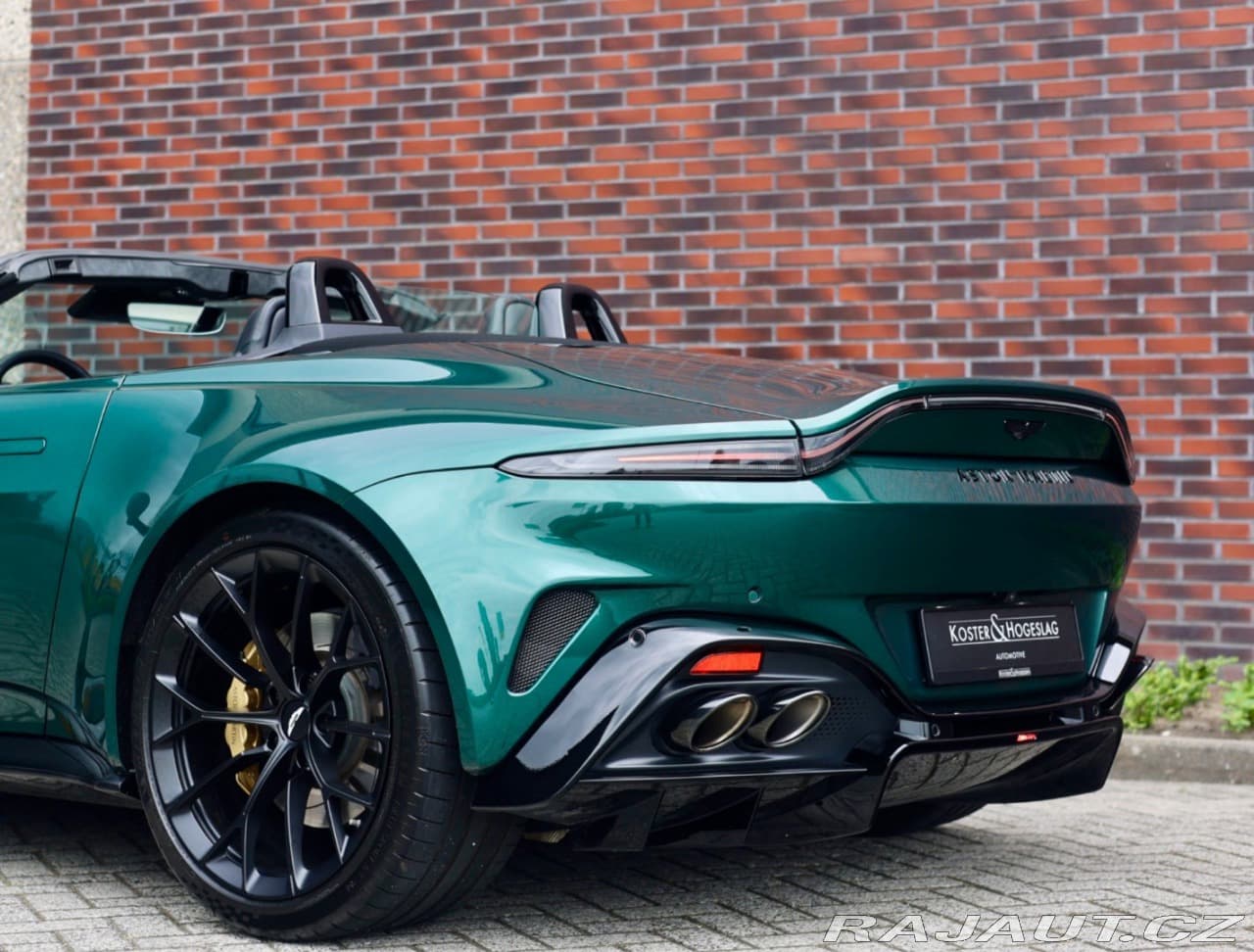 2025 Aston Martin V8 VANTAGE - 18