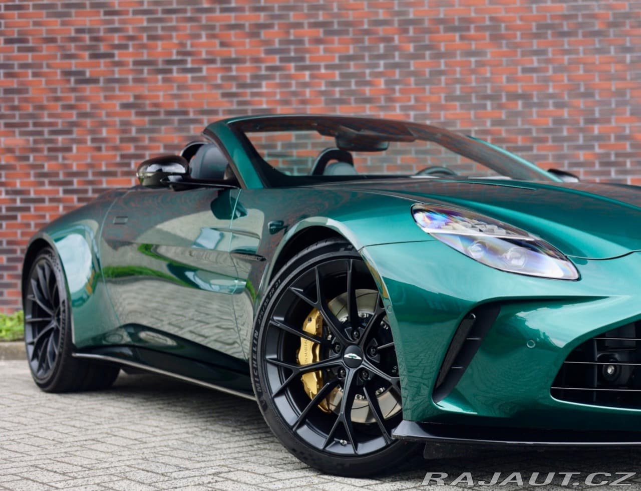 2025 Aston Martin V8 VANTAGE - 3