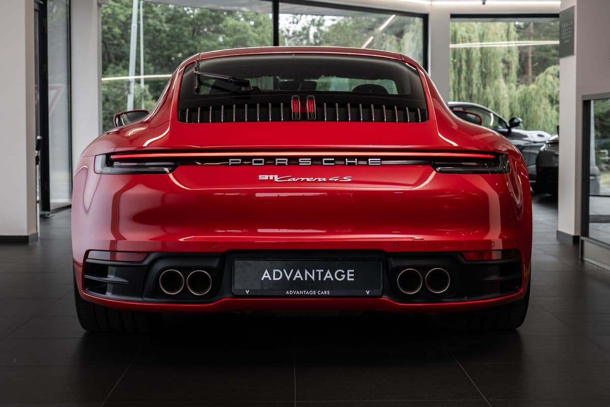 2019 Porsche 911 - 3