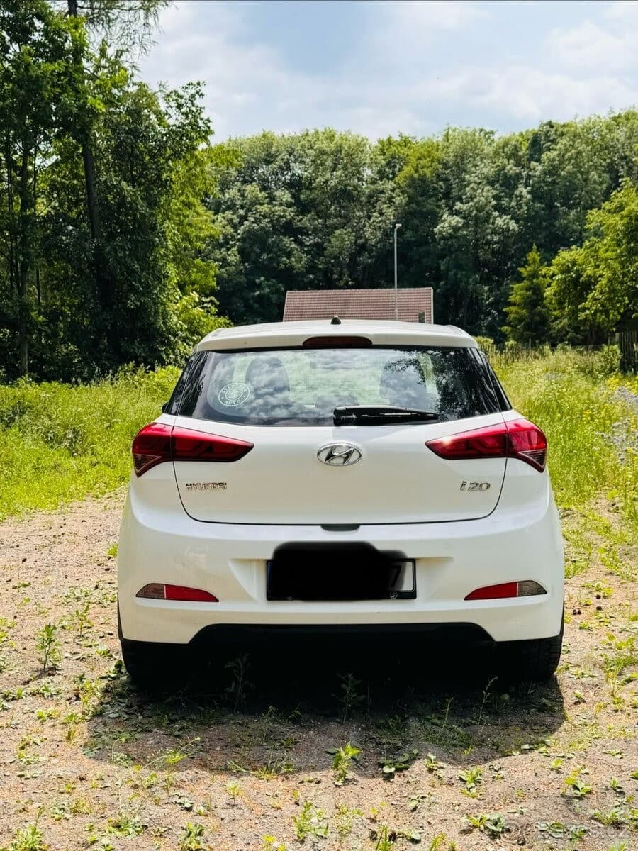 2015 Hyundai i20 - 5
