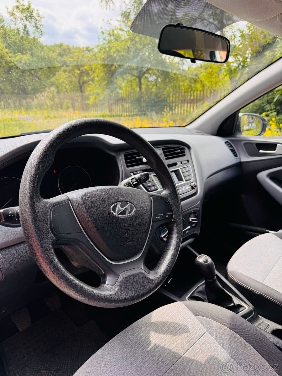 2015 Hyundai i20 - 7