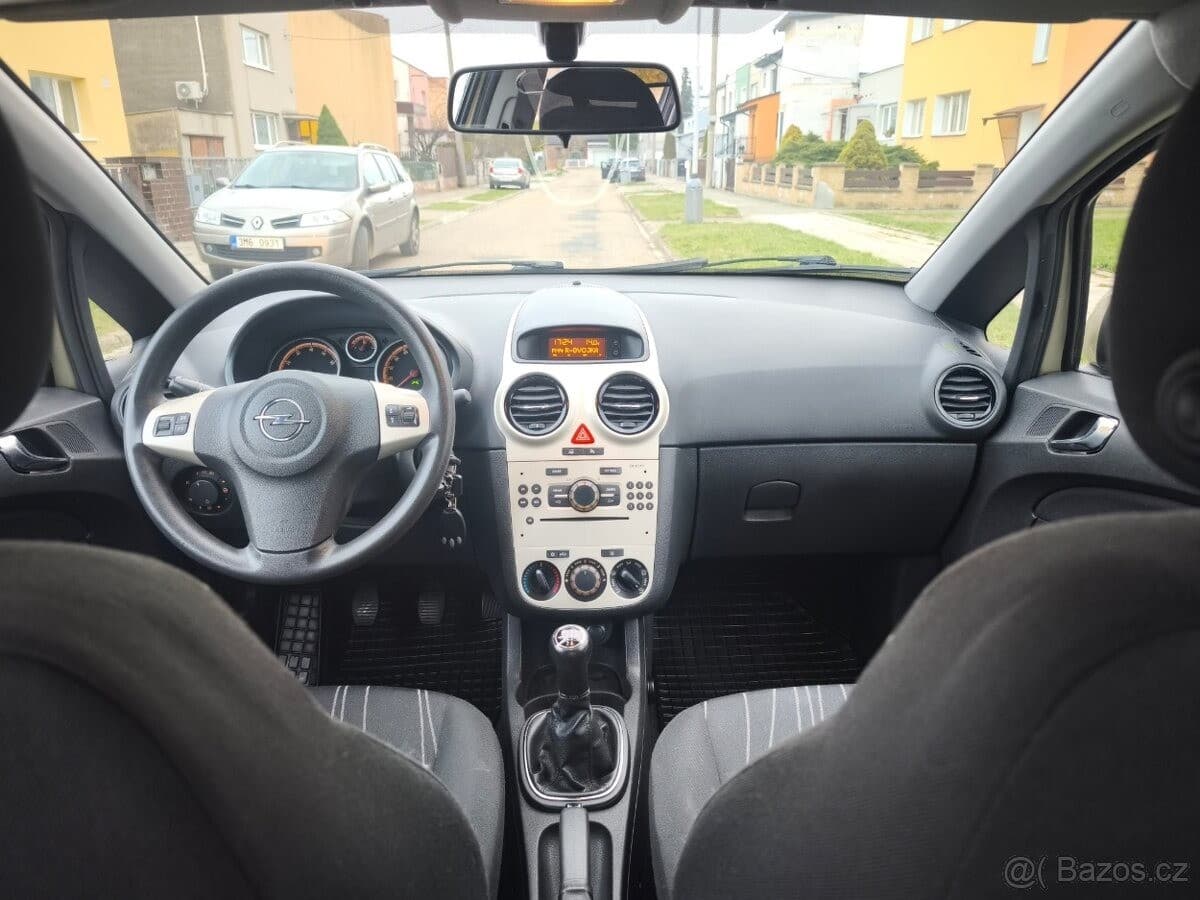 Opel CORSA - 11