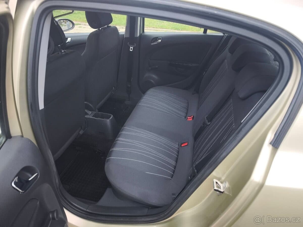 Opel CORSA - 13