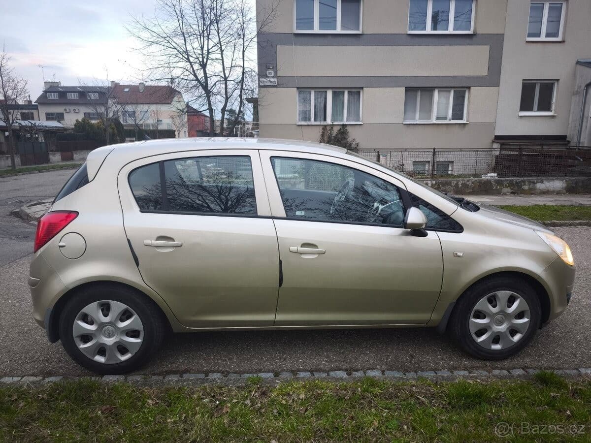Opel CORSA - 5