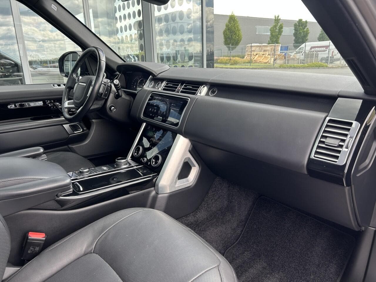 2021 Land Rover RANGE ROVER - 12