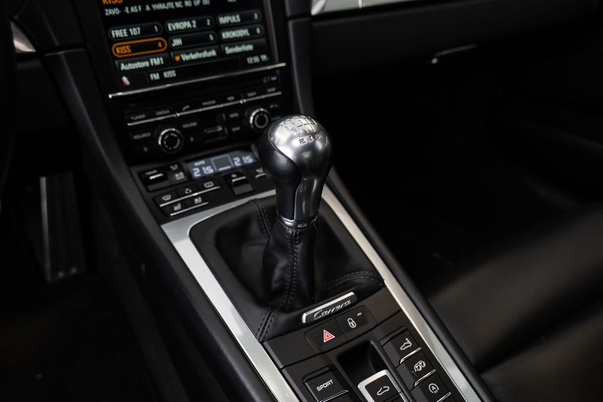 2012 Porsche 911 - 14