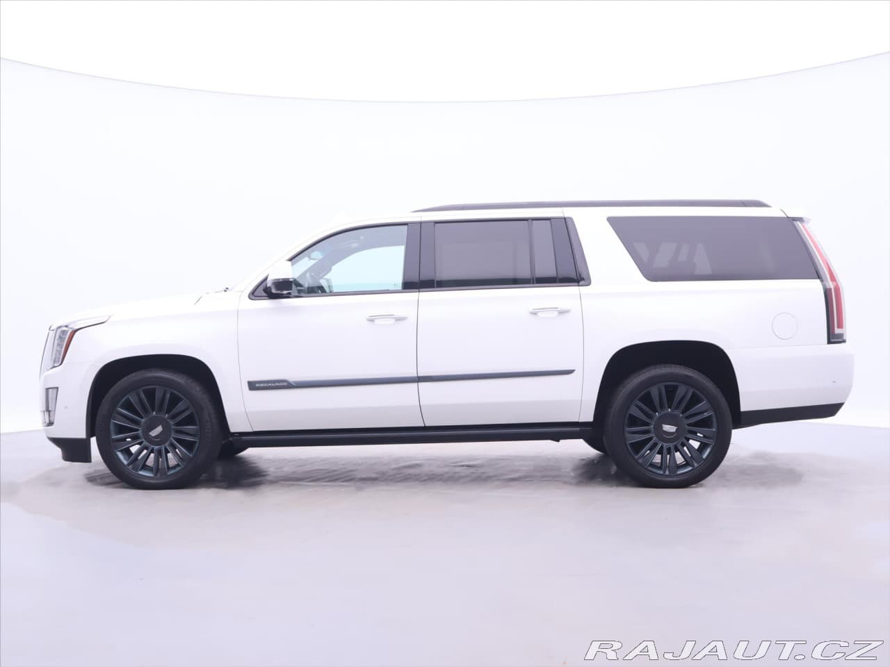2017 Cadillac ESCALADE - 4