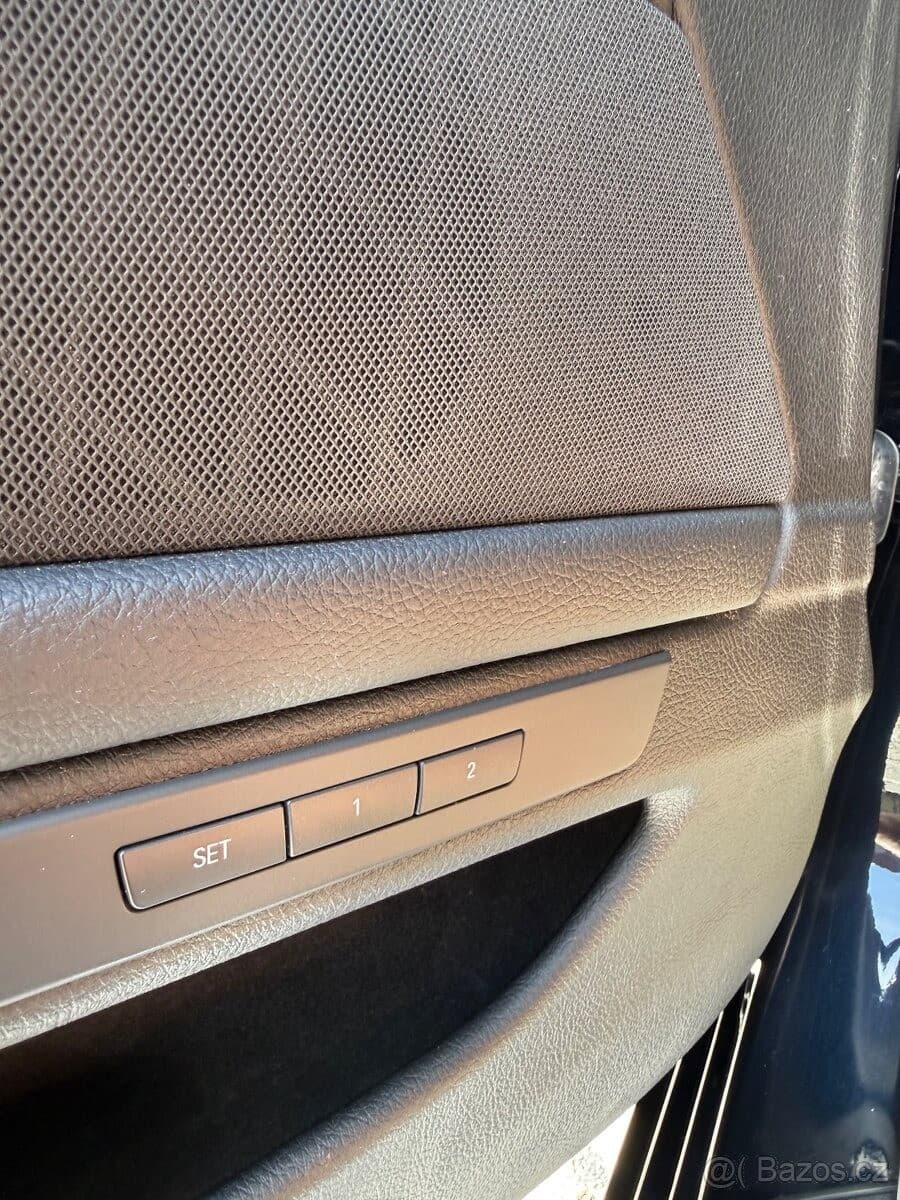 2016 BMW 5-SERIES - 14