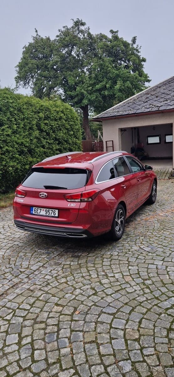 Hyundai i30 - 10