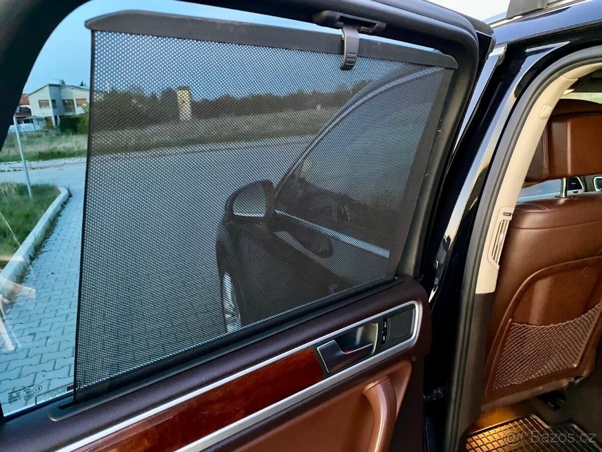 2011 Volkswagen TOUAREG - 13
