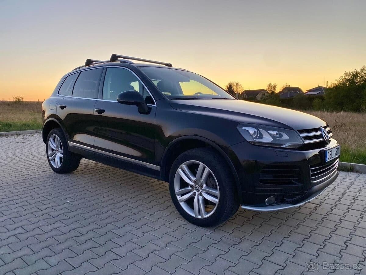 2011 Volkswagen TOUAREG - 6