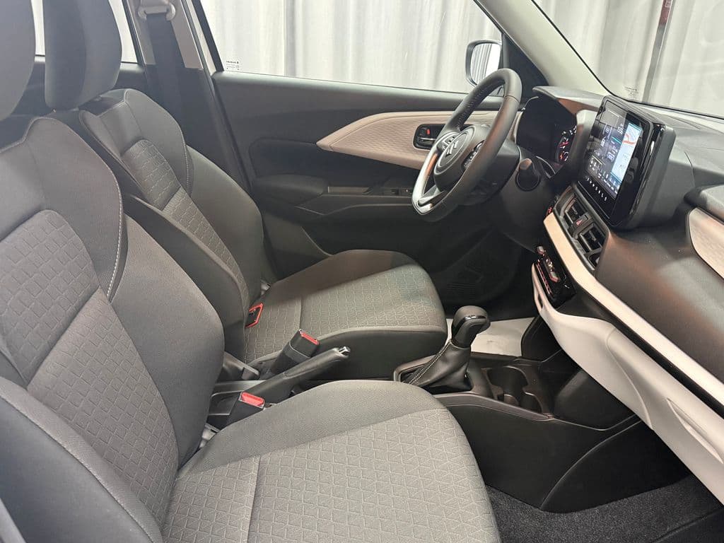 2026 Suzuki SWIFT - 21