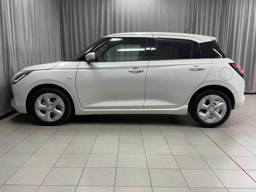 2026 Suzuki SWIFT - 9