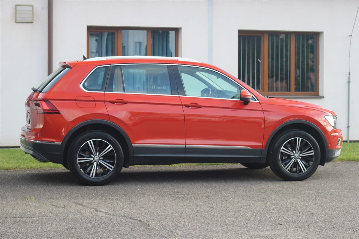 Volkswagen TIGUAN - 4