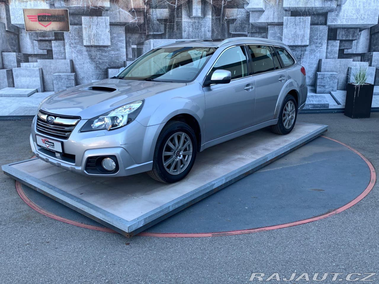 2014 Subaru OUTBACK - 7