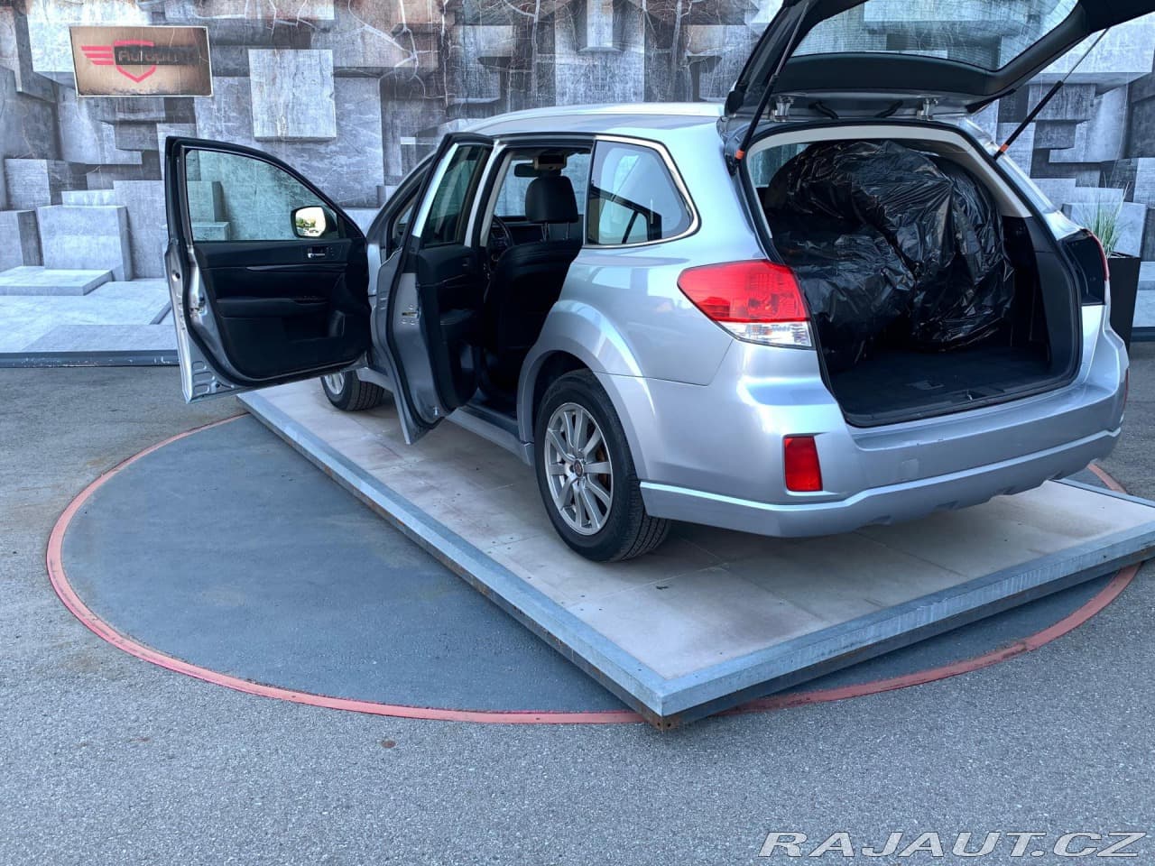 2014 Subaru OUTBACK - 25
