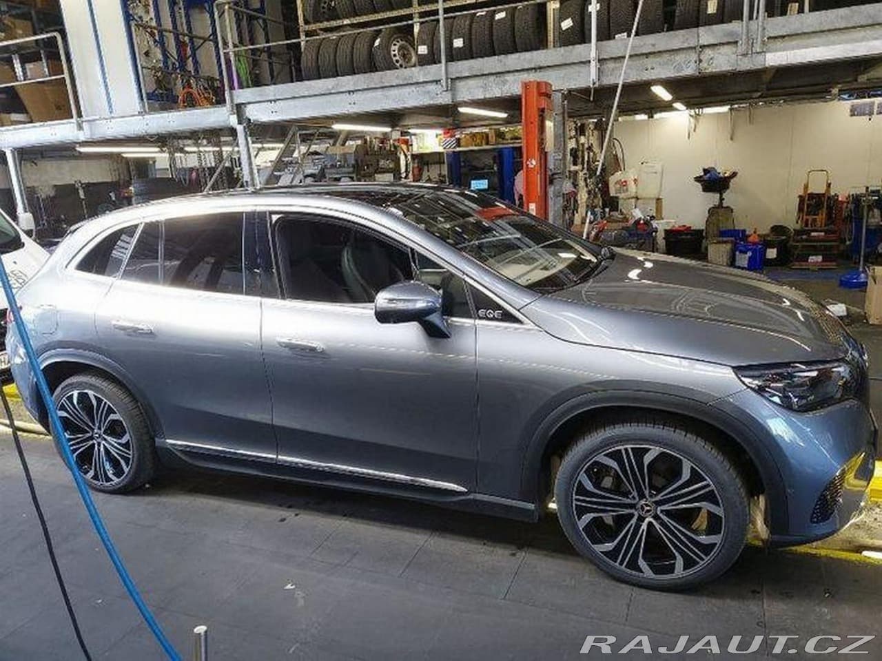 2023 Mercedes-Benz EQE - 11