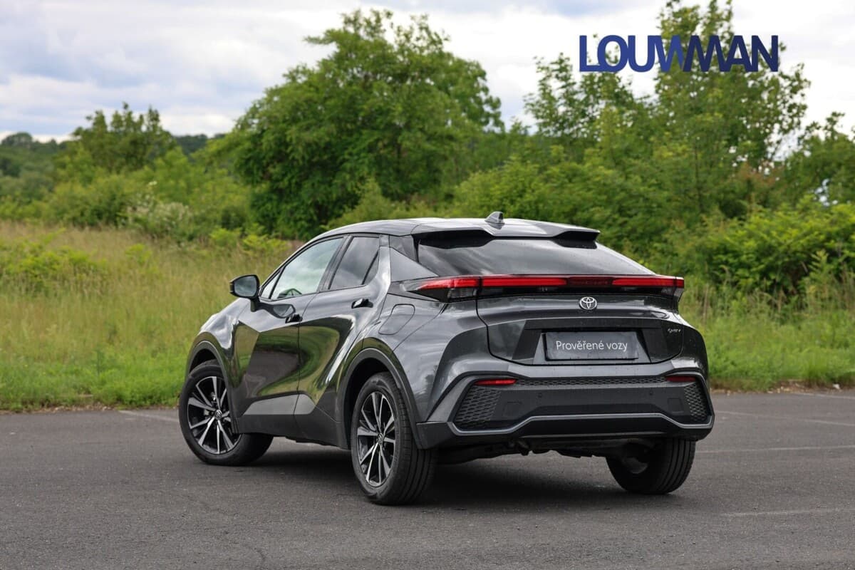 2025 Toyota C-HR - 6