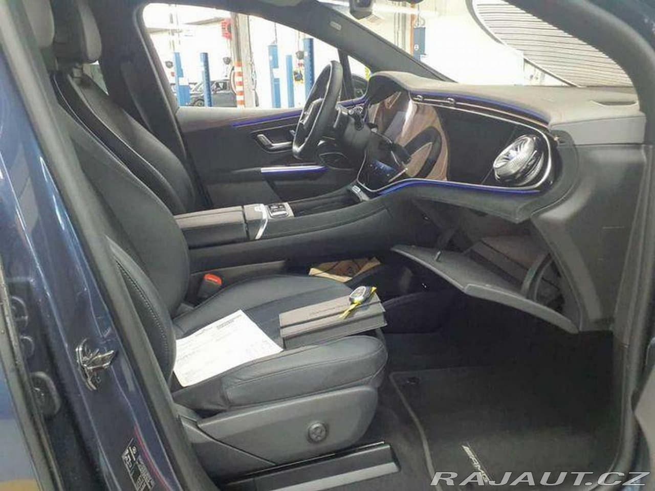 2025 Mercedes-Benz EQE - 21
